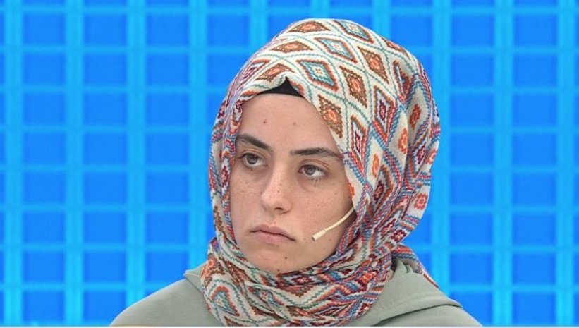 muge-anli-ile-tatli-sert