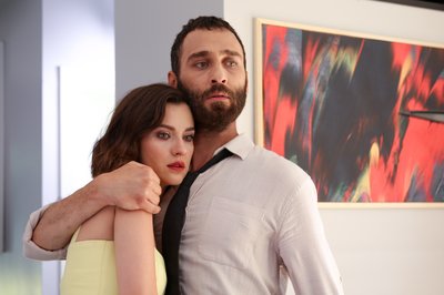 İpek ve Şahin omuz omuza