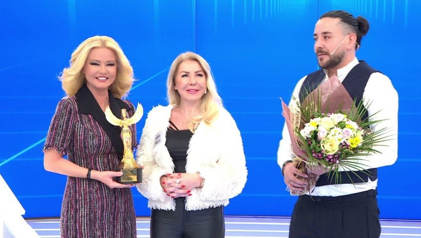 muge-anli-ile-tatli-sert