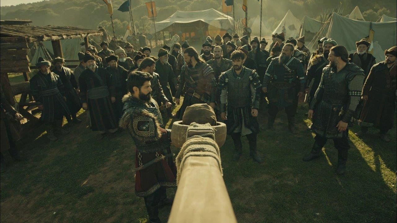 Osman Bey İnegöl'ün kapısında! İnegöl Kalesi nasıl fethedildi? Kuruluş Osman 93. Bölüm'de neler oldu?