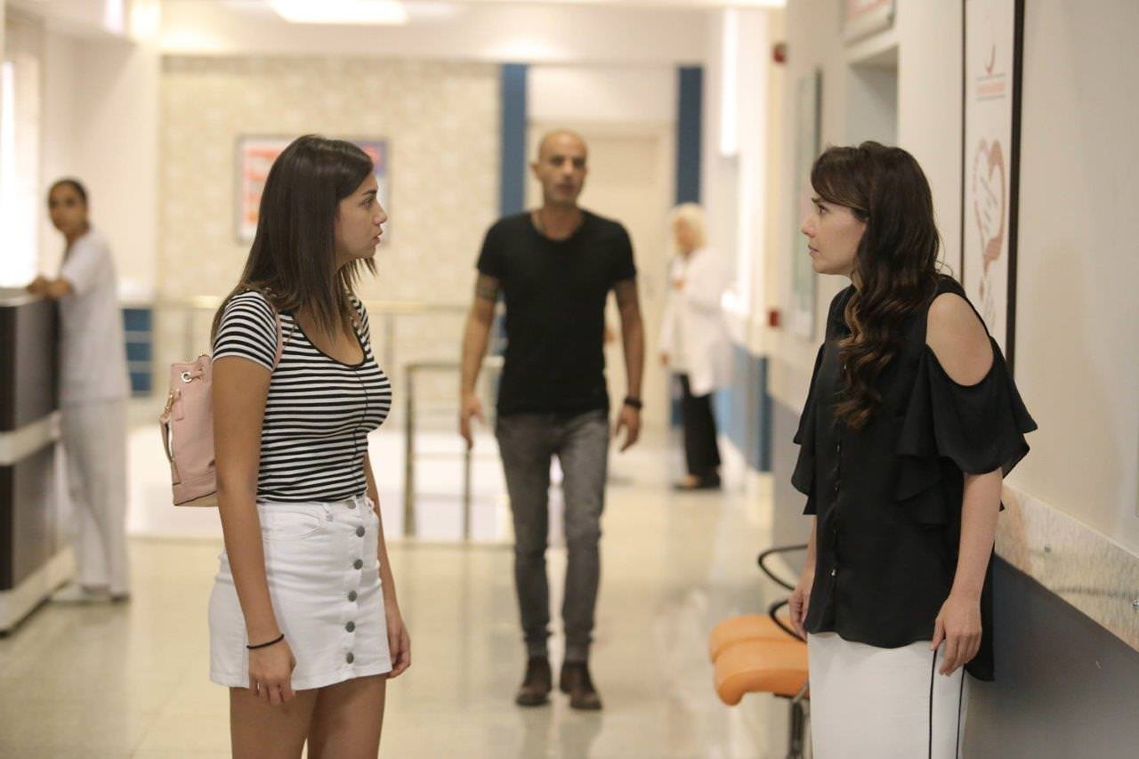 100 karede 100 bölüm