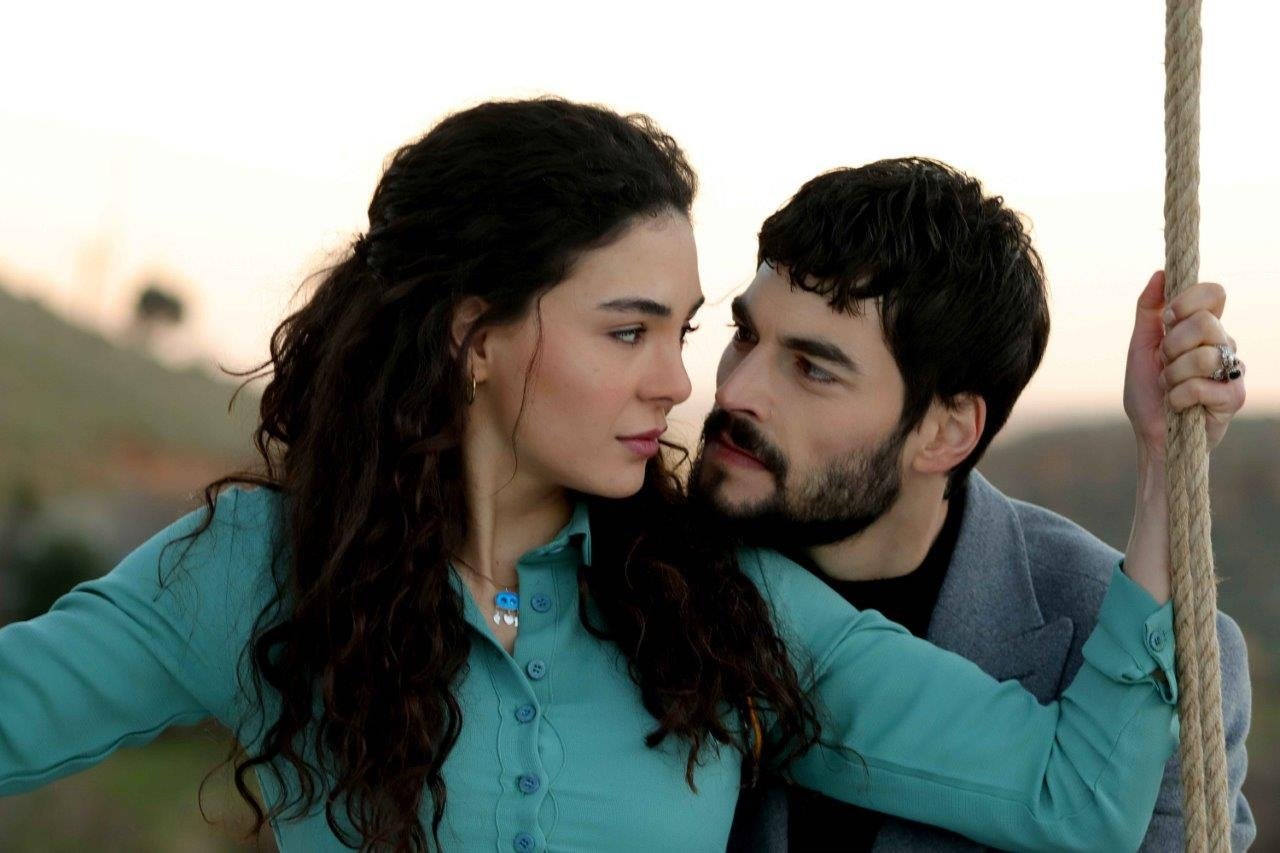 100 karede Hercai