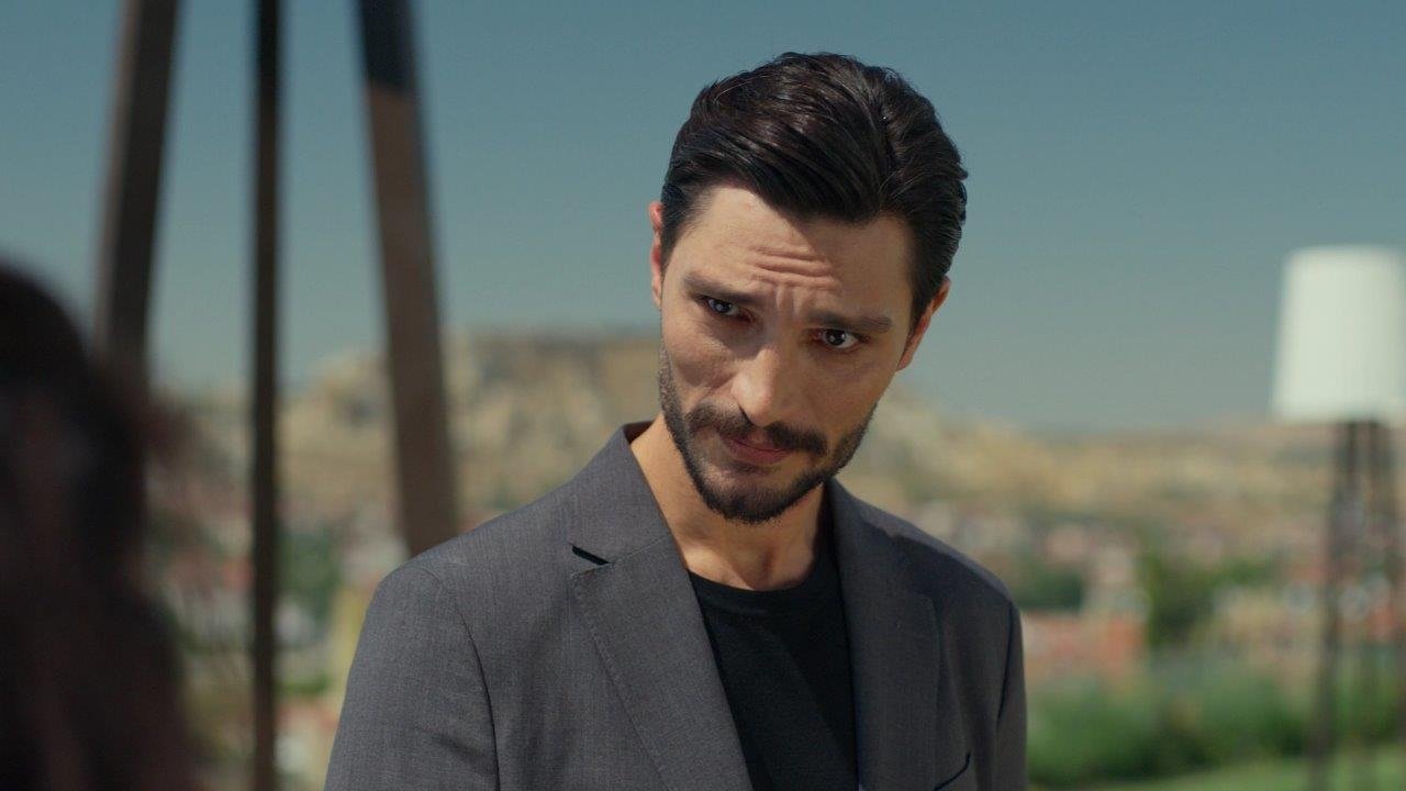 Safir 4. Bölümde neler oldu?