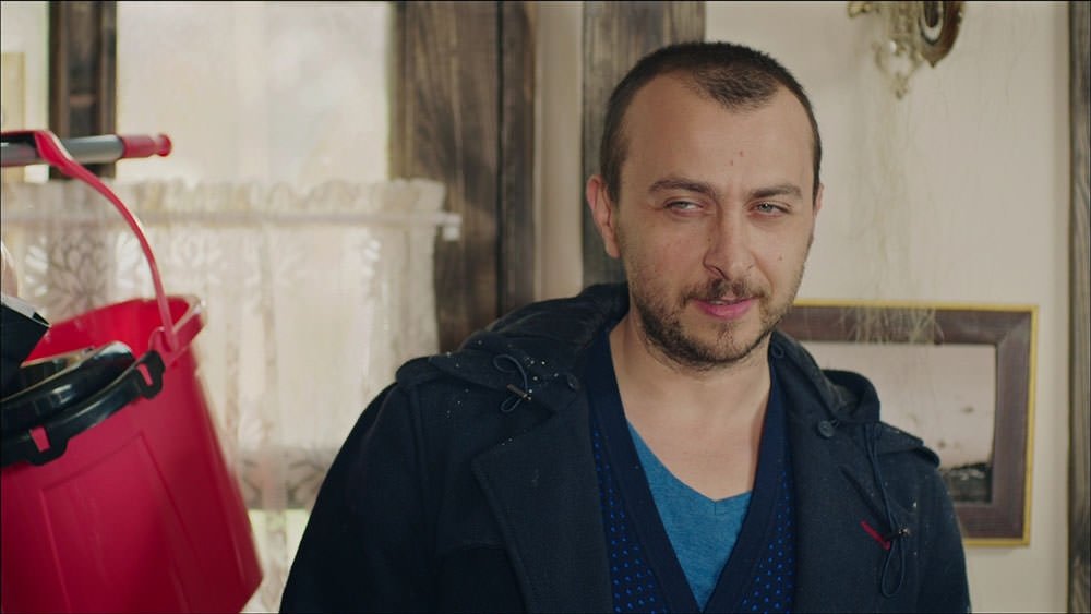 Mutlu Ol Yeter 2. bölüm replik galerisi