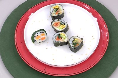 Ton balıklı kimbap nasıl yapılır?