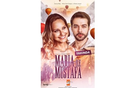 Maria ile Mustafa afişi izleyiciyle buluştu
