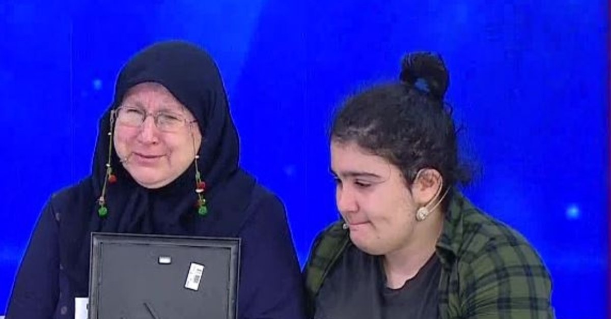 muge-anli-ile-tatli-sert