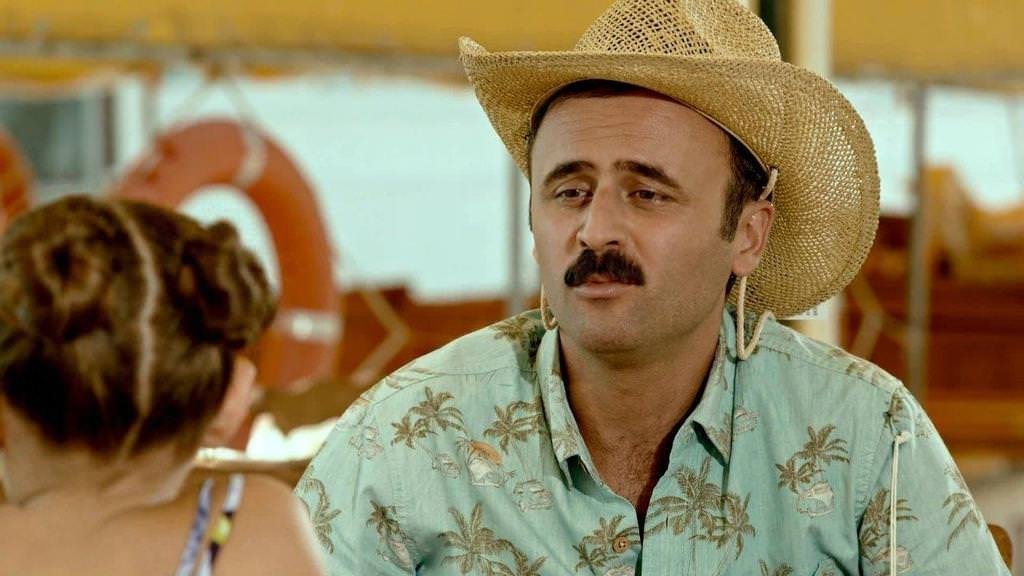 Eski Bir Tanıdık  İşleri Karıştırıyor. 9. bölüm fotogaleri