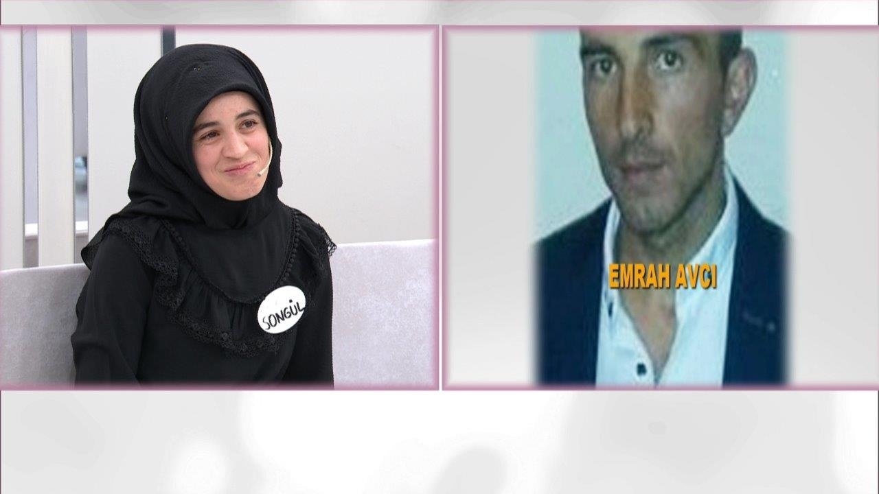 Şiddet görüyorum, boşa beni Esra Abla!