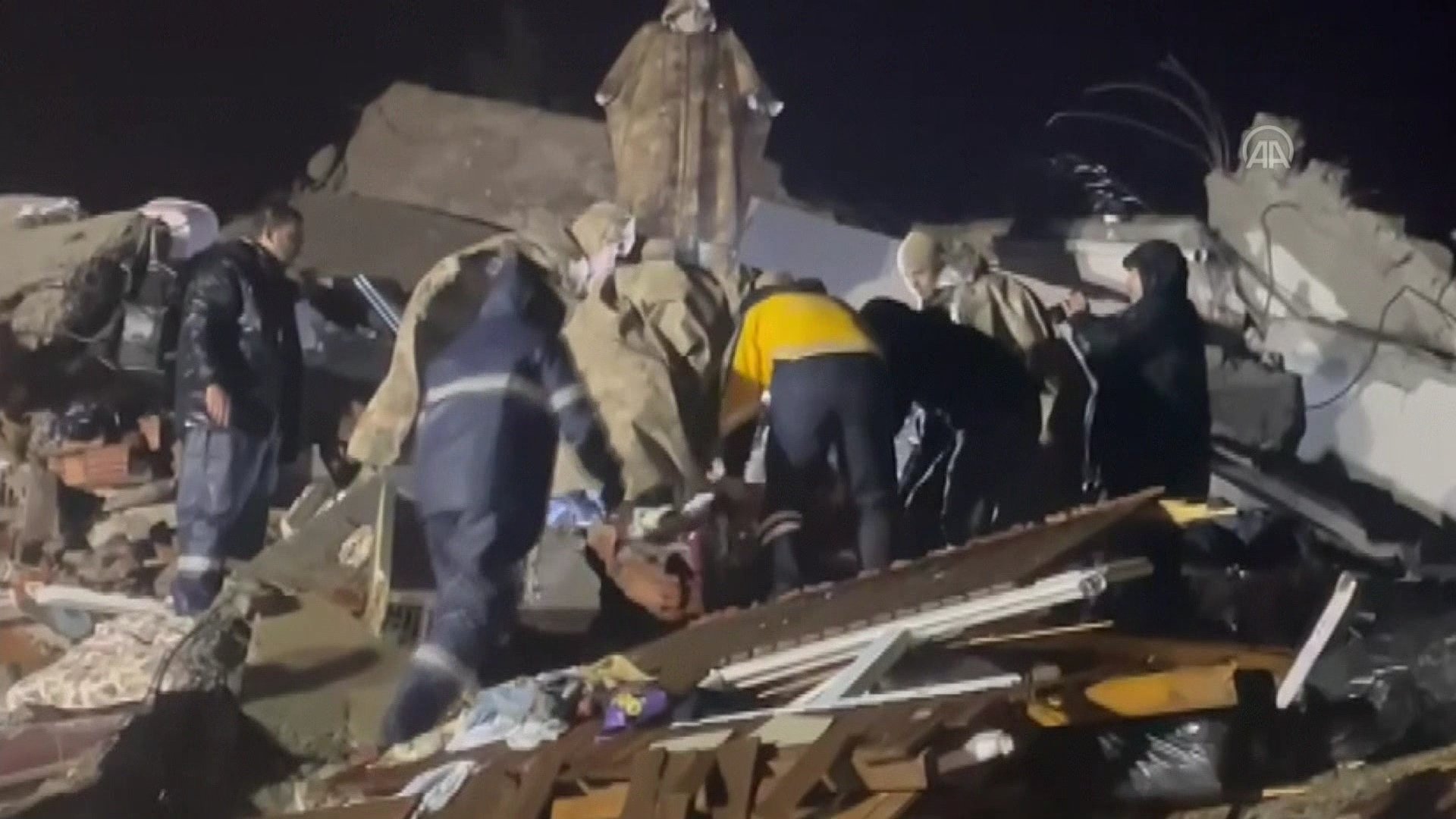 Depremde vefat sayısı 12 bin 873...