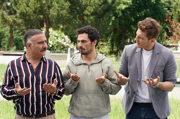 Gençliğim Eyvah'ın 1. Bölümünde neler olacak?