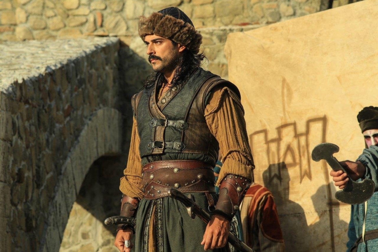 200 karede Kuruluş Osman 1. Sezon!