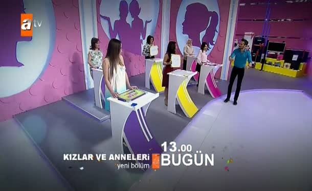 Kızlar ve Anneleri