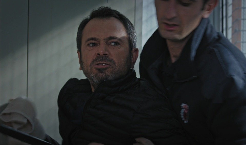 eskiya-dunyaya-hukumdar-olmaz