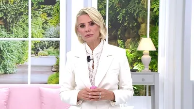 Esra Erol’da