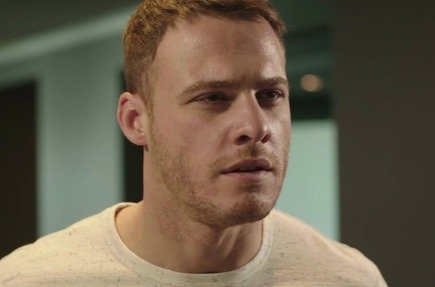 Bu Şehir Arkandan Gelecek