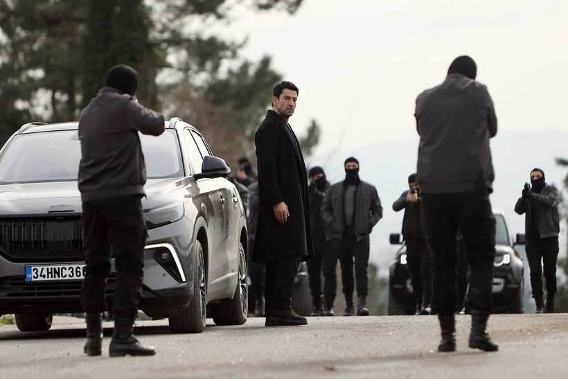 Aksiyon hiç dinmedi A.B.İ. zirveden inmedi