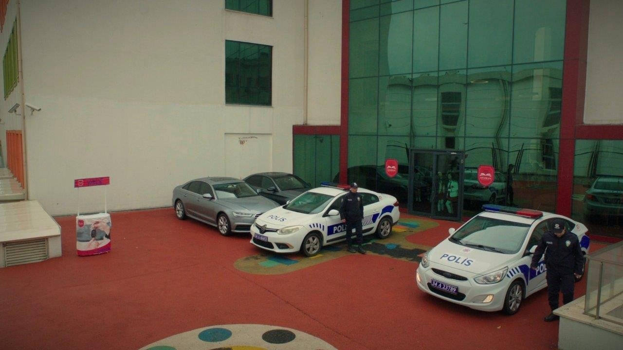 Ortalık ayağa kalktı! 4 kız öğrenci…Kardeşlerim'in 51. Bölümü'nde neler olacak?