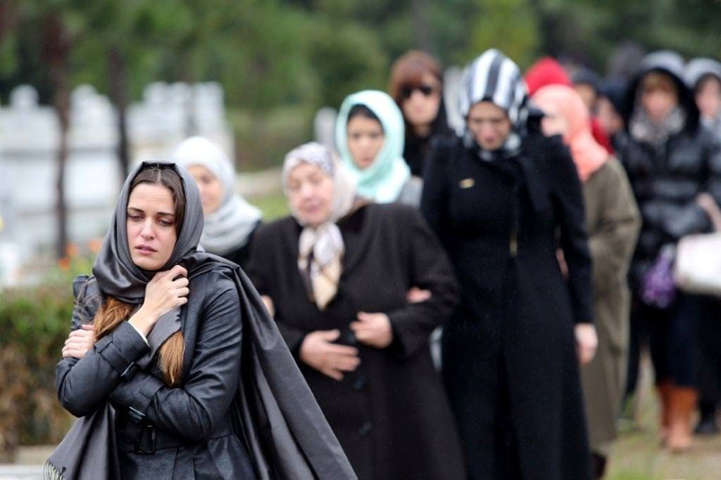 Huzur Sokağı 30.bölüm fotoğrafları