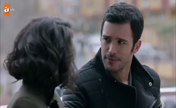 Tekin ve Yağmur arasında ne var?