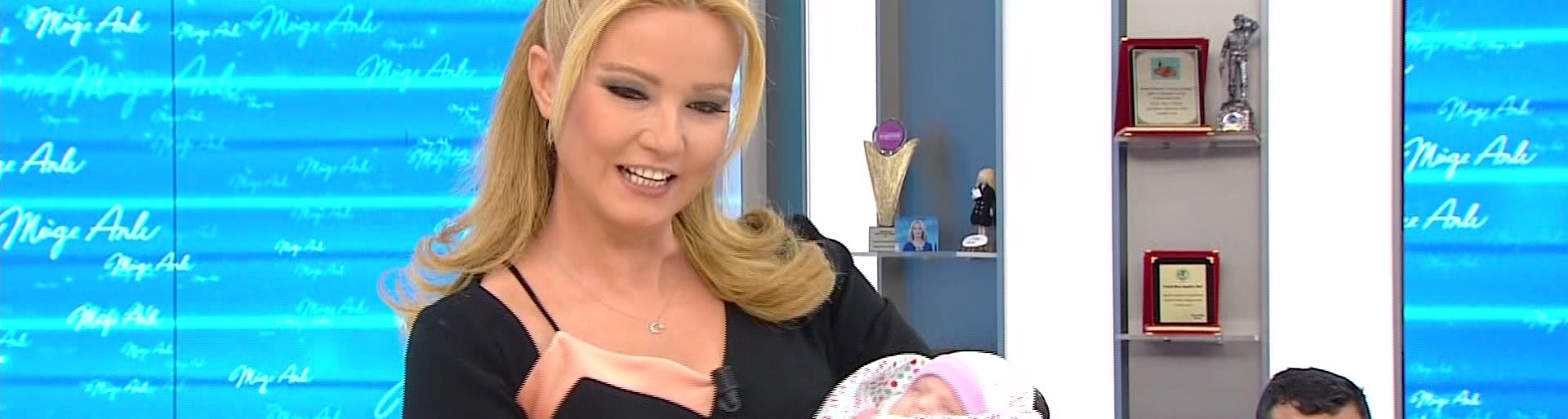 muge-anli-ile-tatli-sert