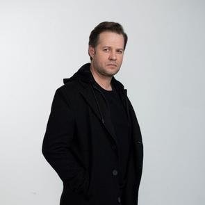 Başım Belada | Kadro | Badi Uğur