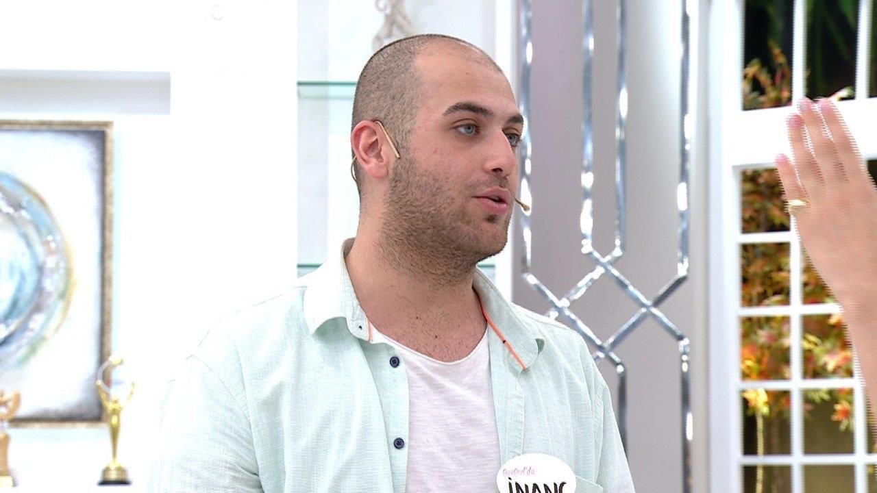 Emine Teyze, kızı Ayşe Şeyma'ya sarıldı