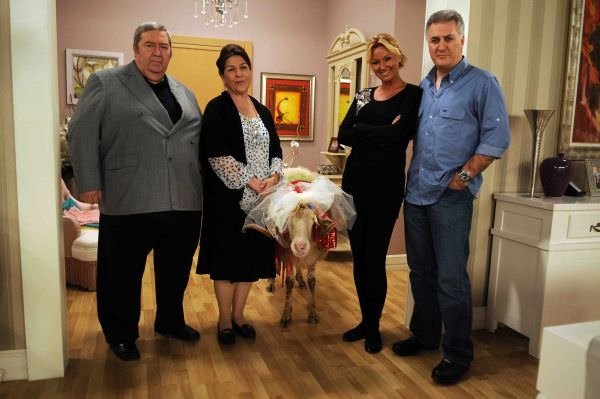 Çocuklar Duymasın (Bayram Özel)