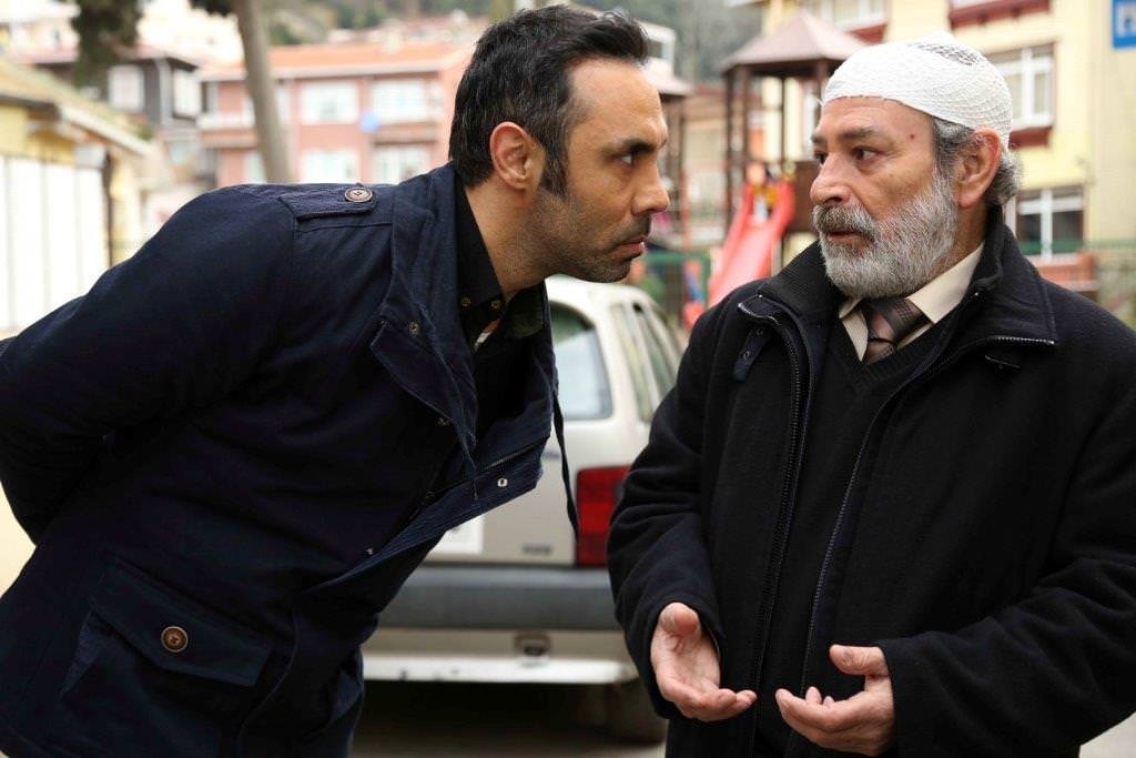 Zehra, Kara Faruk’la Buluşuyor (Kertenkele 13. Bölüm)