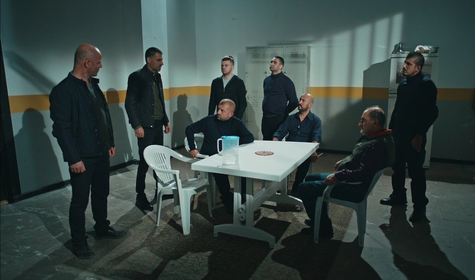 eskiya-dunyaya-hukumdar-olmaz