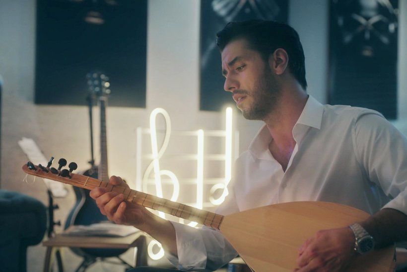 Aras Aydın'dan 'İkimizin Sırrı'na özel şarkı