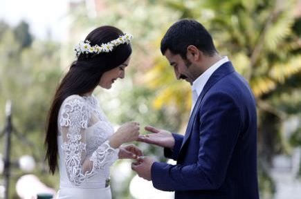 Onlara huzur yok! 111. Bölüm fotogaleri