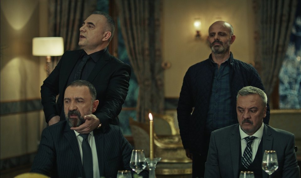 eskiya-dunyaya-hukumdar-olmaz