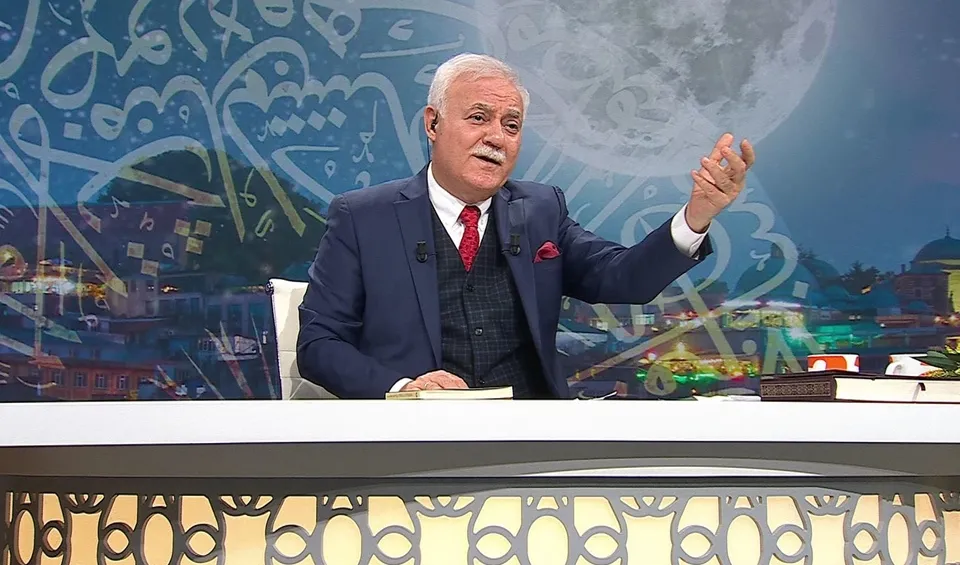 Nihat Hatipoğlu ile Dosta Doğru