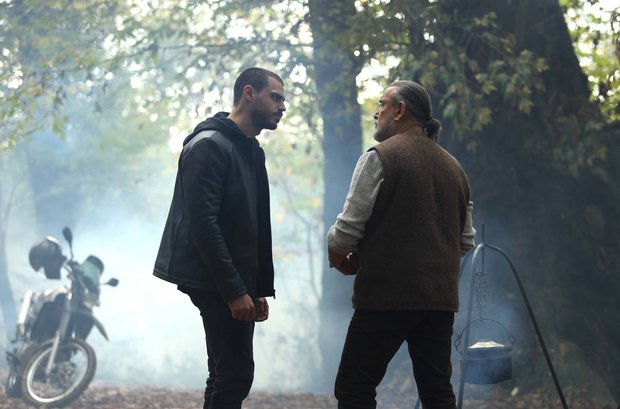 Yalnız Kurt ilk bölümüyle zirveye yerleşti