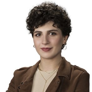 Naz Çağla Irmak  kimdir? Naz Çağla Irmak  Biyografisi