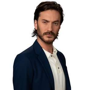 Sarp Can Köroğlu  kimdir? Sarp Can Köroğlu  Biyografisi