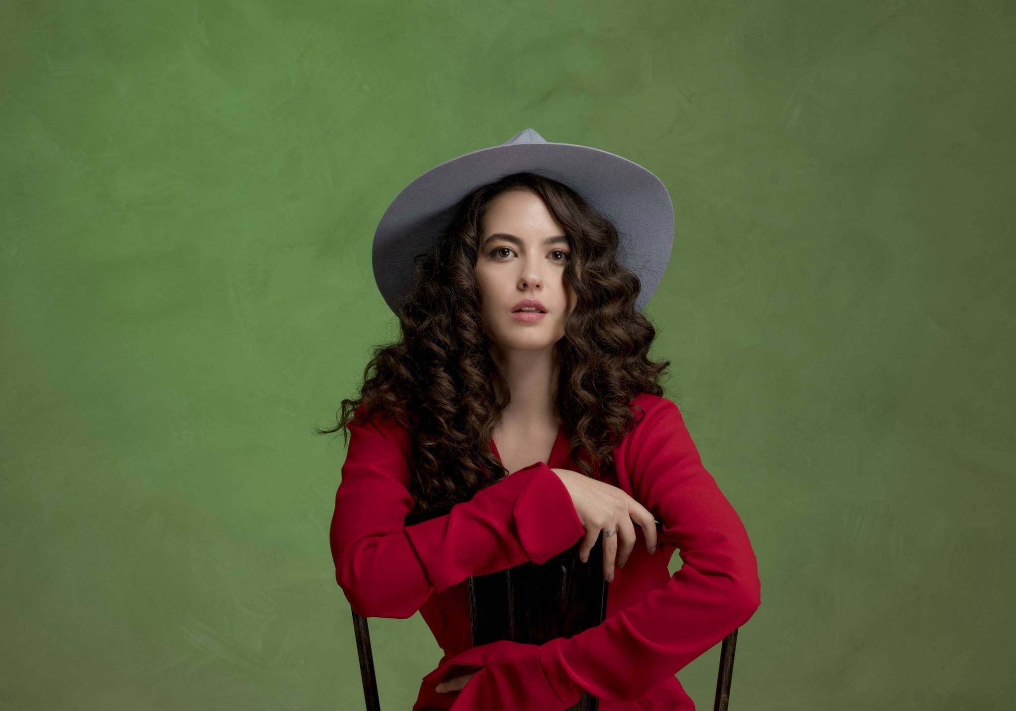 Üvey Anne'nin kadrosunda kimler var?