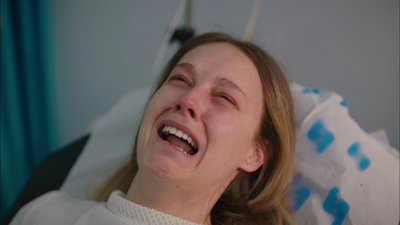 Sude bebeğini kaybediyor!