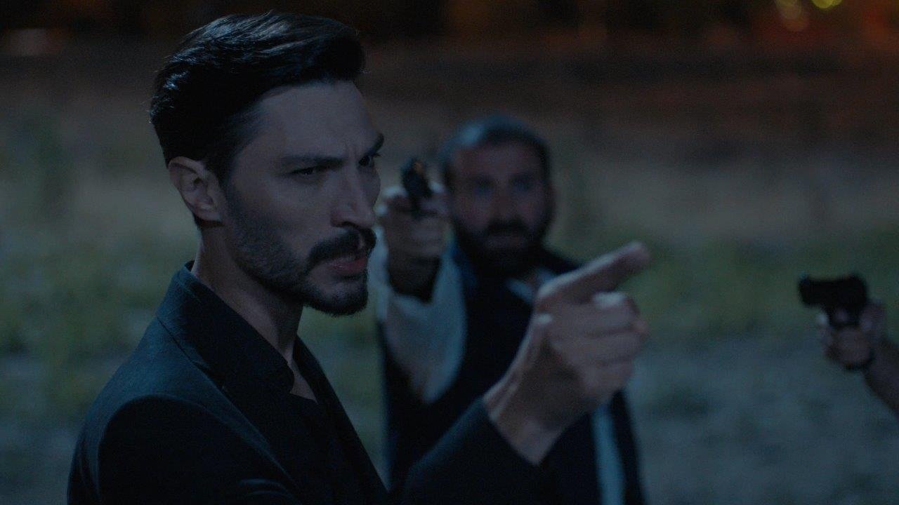 Safir 4. Bölümde neler oldu?