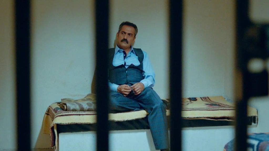 Aşk Engel Tanımıyor… 2. bölüm foto galeri