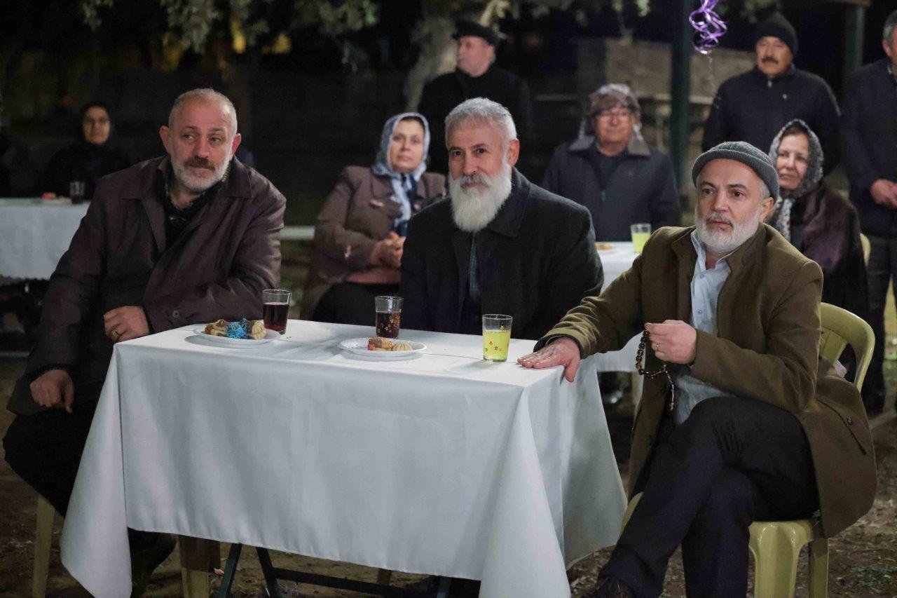 Zembilli kasabasının gediklileri...