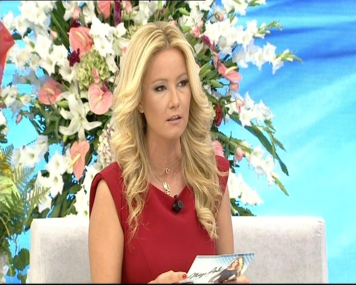 muge-anli-ile-tatli-sert