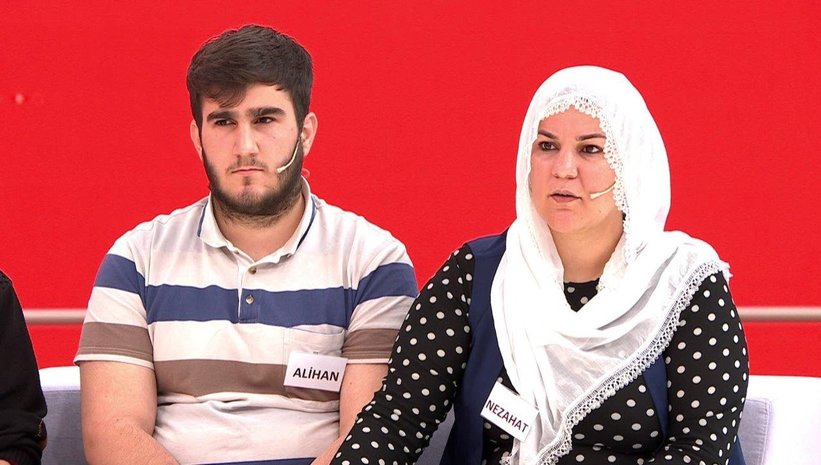 muge-anli-ile-tatli-sert