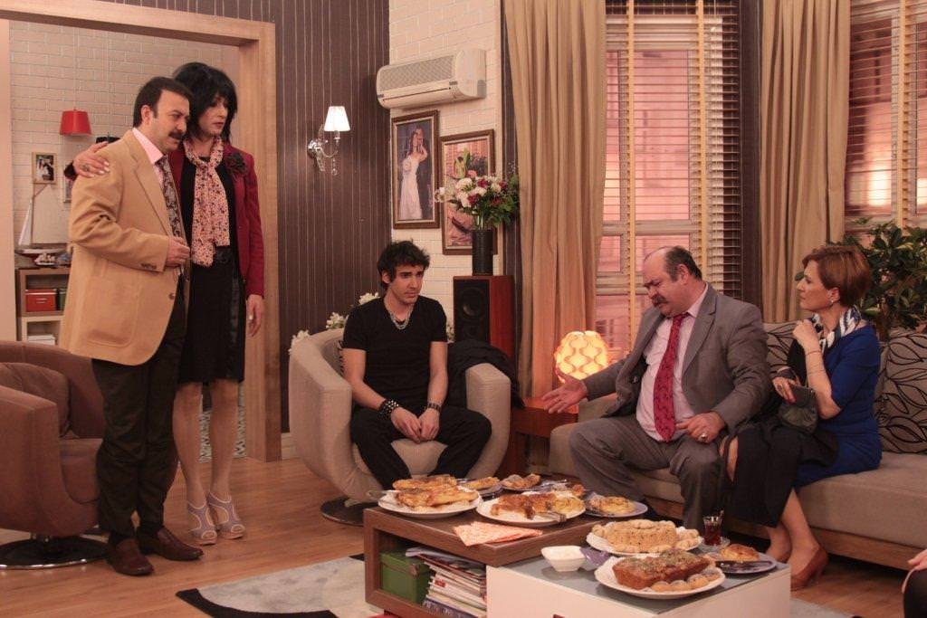 Yahşi Cazibe 84.bölüm fotoğrafları