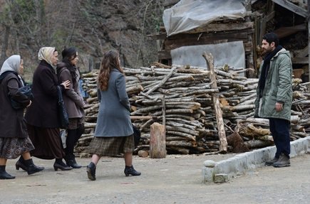 Benim İçin Üzülme