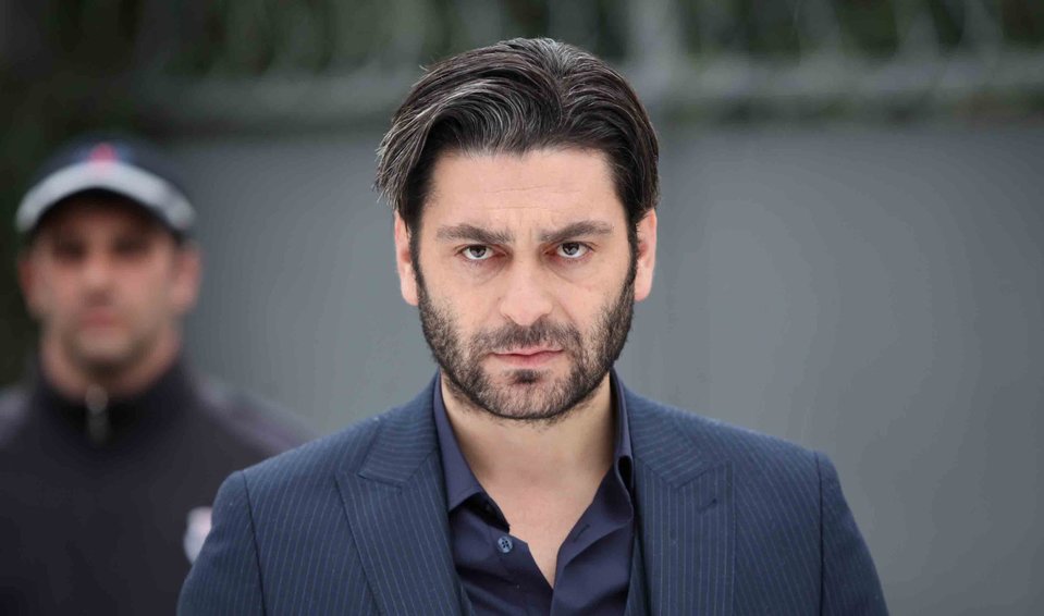 eskiya-dunyaya-hukumdar-olmaz