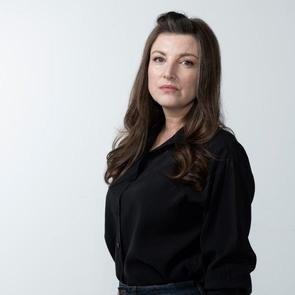 Zeynep Kumral kimdir? Zeynep Kumral Biyografisi