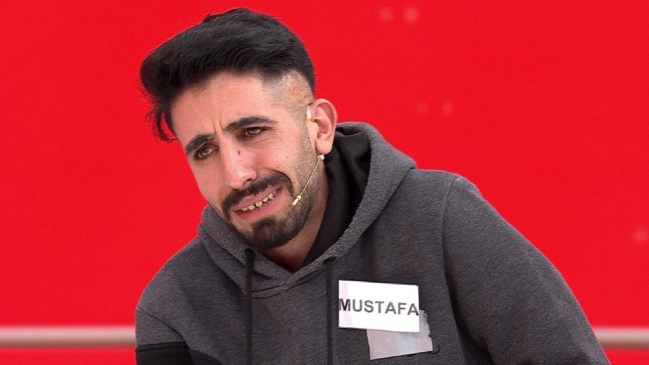 Koca evinden terlikleriyle kaçmıştı...