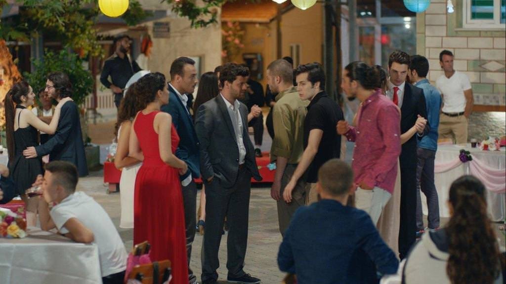 Küçük kasabada büyük aşk 1. bölüm foto galeri